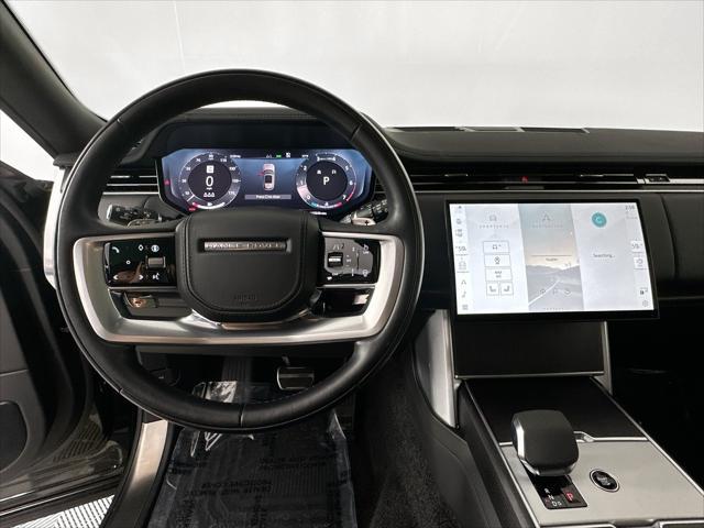 Photo of 2024 Santorini Black Land Rover Range Rover