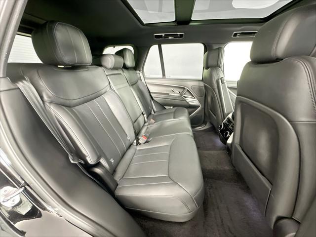 Photo of 2024 Santorini Black Land Rover Range Rover