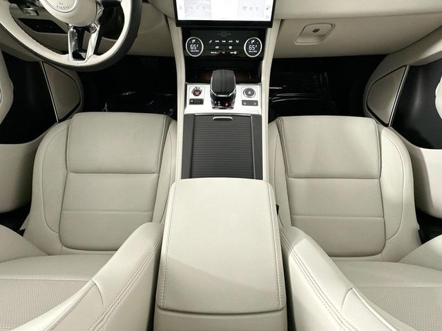 Photo of 2026 Santorini Black Jaguar F-PACE