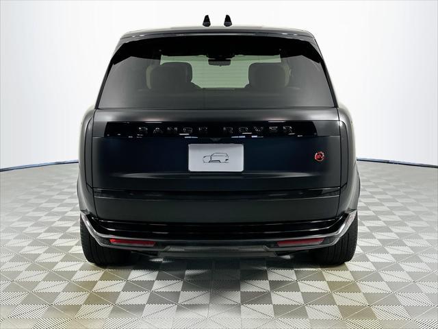 Photo of 2023 Satin Land Rover Range Rover