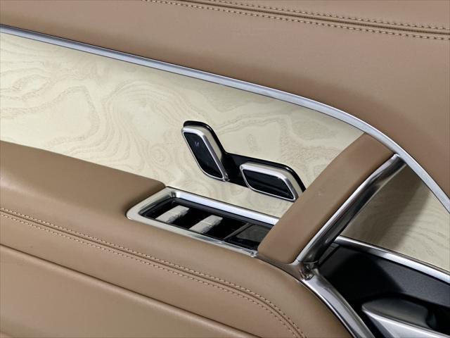 Photo of 2023 Satin Land Rover Range Rover