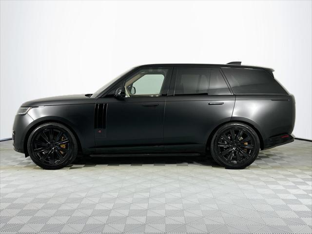 Photo of 2023 Satin Land Rover Range Rover