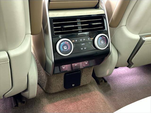 Photo of 2023 Satin Land Rover Range Rover