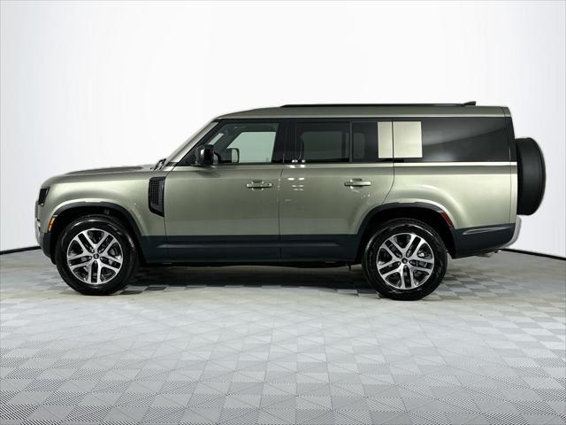 Photo of 2025 Pangea Green Metallic Land Rover Defender