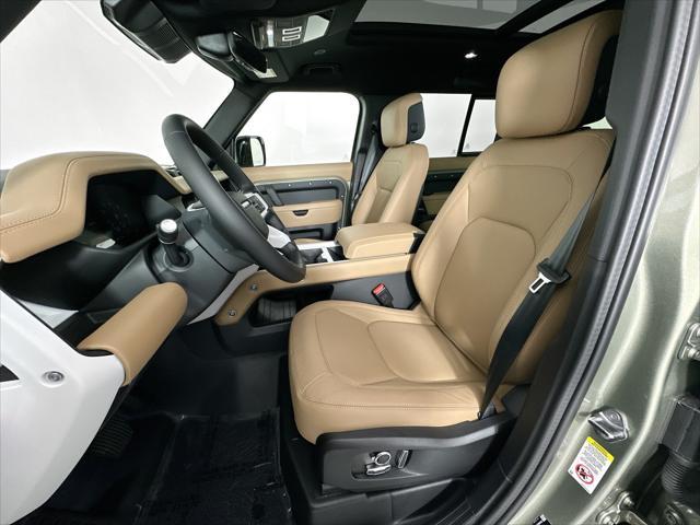 Photo of 2025 Pangea Green Metallic Land Rover Defender