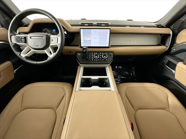 Photo of 2025 Pangea Green Metallic Land Rover Defender