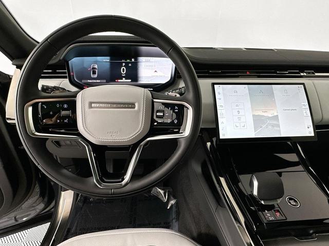 Photo of 2025 Varesine Blue Metallic Land Rover Range Rover Sport