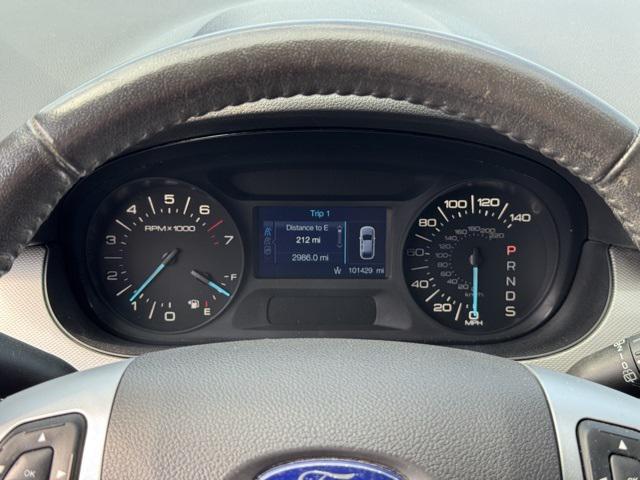 Photo of 2014 Mineral Gray Metallic Ford Edge