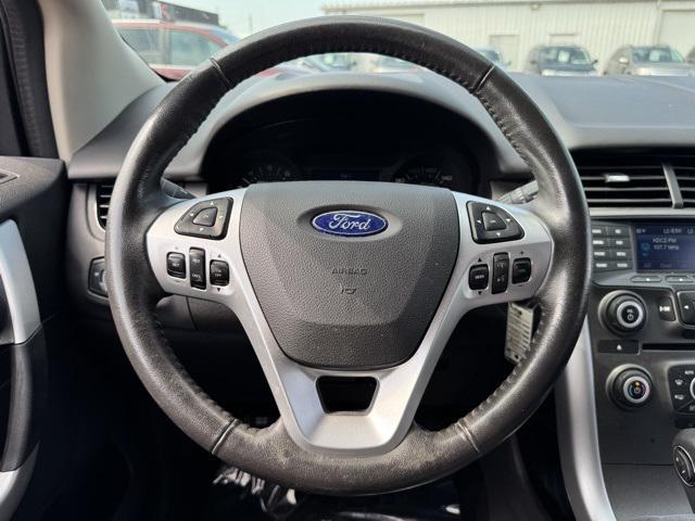 Photo of 2014 Mineral Gray Metallic Ford Edge