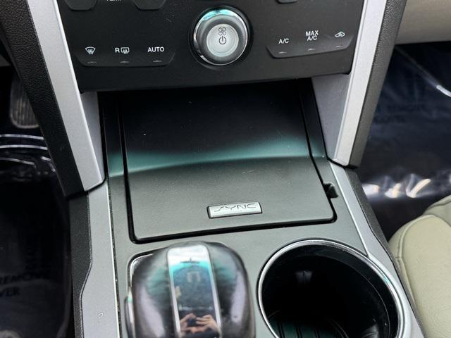 Photo of 2015 Blue Metallic Ford Explorer