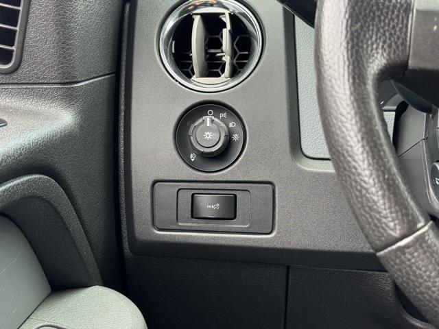 Photo of 2013 Blue Ford F-150