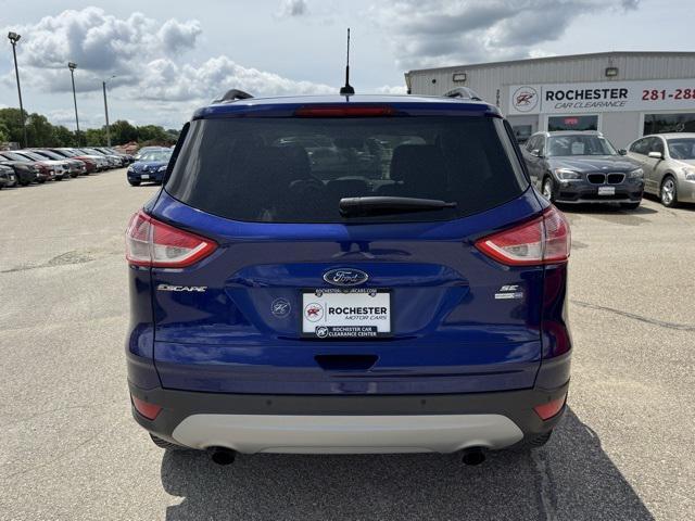 Photo of 2014 Deep Impact Blue Ford Escape