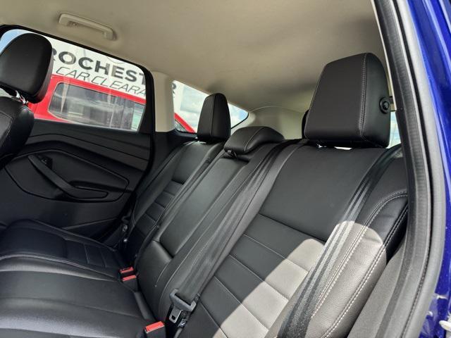 Photo of 2014 Deep Impact Blue Ford Escape