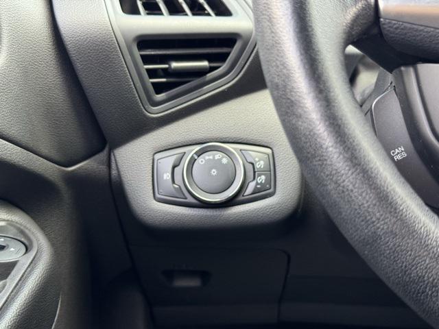 Photo of 2014 Deep Impact Blue Ford Escape