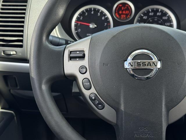 Photo of 2010 Magnetic Gray Nissan Sentra