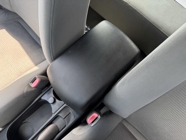 Photo of 2010 Magnetic Gray Nissan Sentra