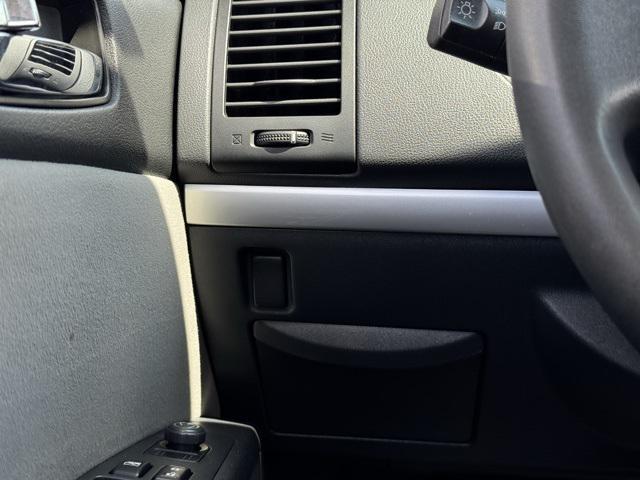 Photo of 2010 Magnetic Gray Nissan Sentra