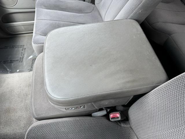 Photo of 2005 Light Almond Pearl Metallic Clearcoat Dodge Ram 2500