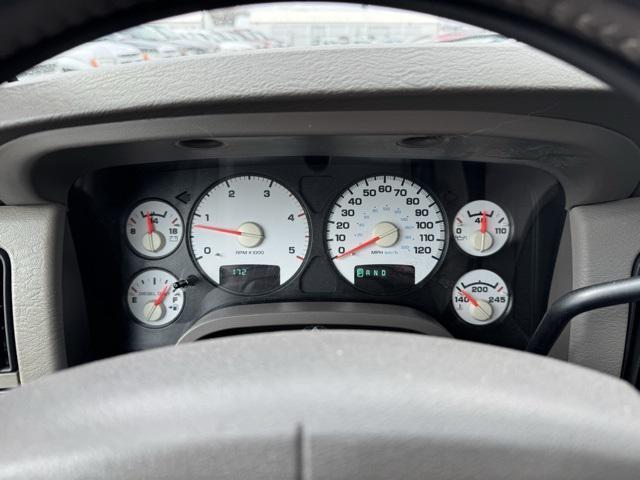Photo of 2005 Light Almond Pearl Metallic Clearcoat Dodge Ram 2500