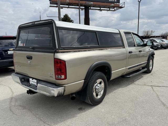 Photo of 2005 Light Almond Pearl Metallic Clearcoat Dodge Ram 2500