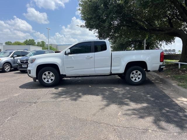 Photo of 2019 Summit White Chevrolet Colorado