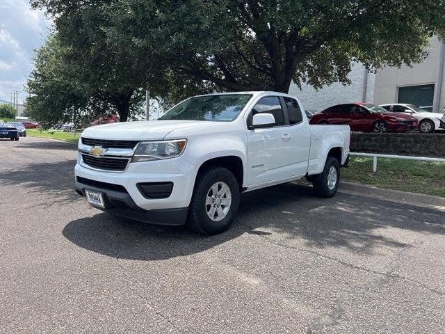 Photo of 2019 Summit White Chevrolet Colorado
