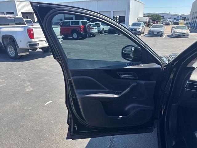 Photo of 2020 Narvik Black Jaguar F-PACE