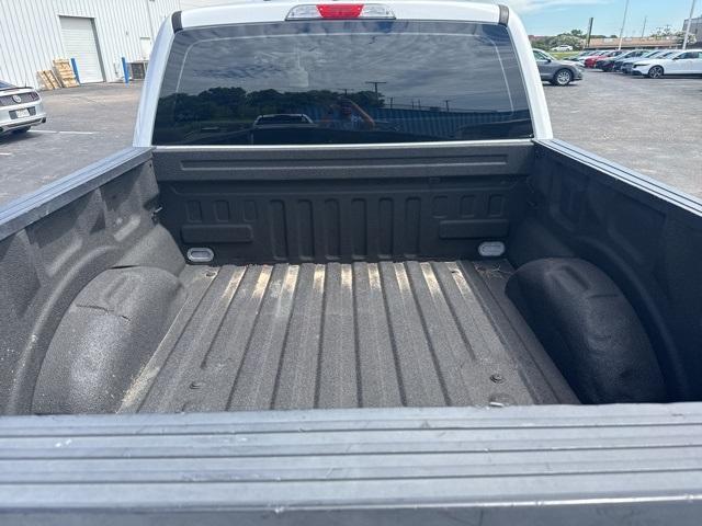 Photo of 2018 Oxford White Ford F-150