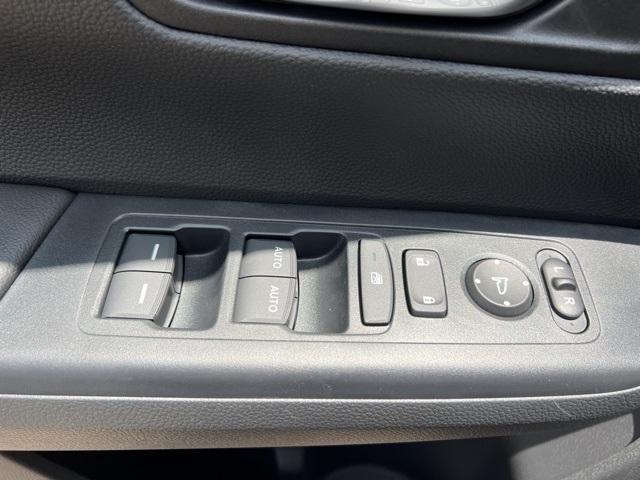 Photo of 2026 Urban Gray Pearl Honda CR-V Hybrid