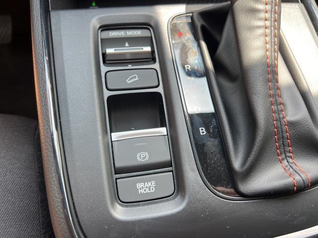 Photo of 2026 Urban Gray Pearl Honda CR-V Hybrid