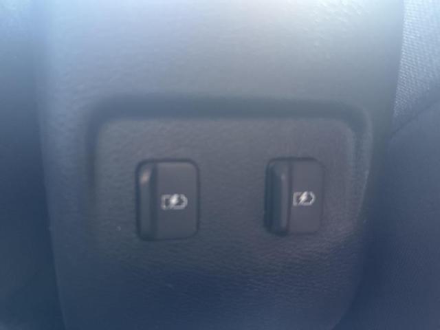 Photo of 2021 Scarlet Ember Nissan Kicks