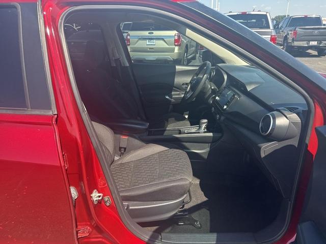 Photo of 2021 Scarlet Ember Nissan Kicks