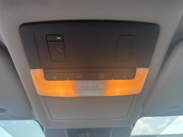 Photo of 2023 Black Nissan Rogue