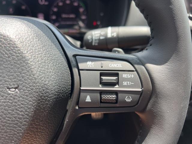 Photo of 2025 Platinum White Pearl Honda Accord Hybrid