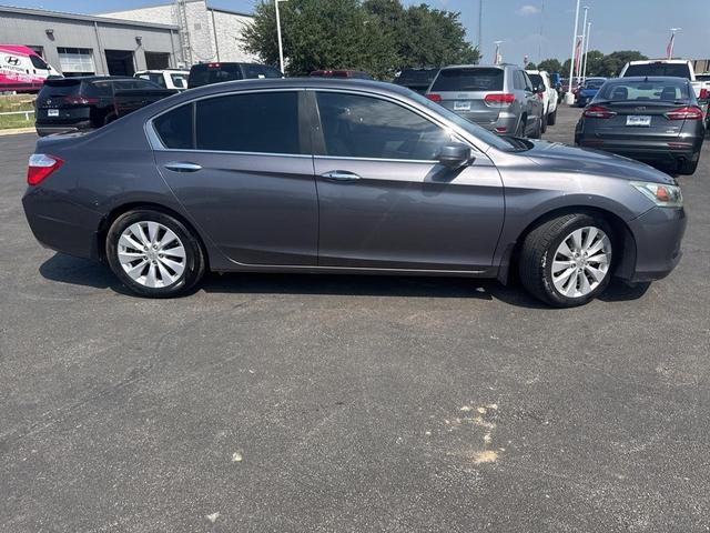 Photo of 2015 Modern Steel Metallic Honda Accord