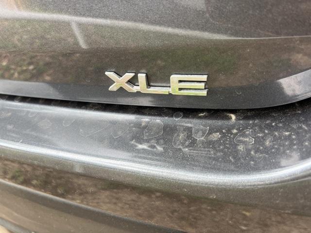 Photo of 2020 Moon Dust Toyota Highlander