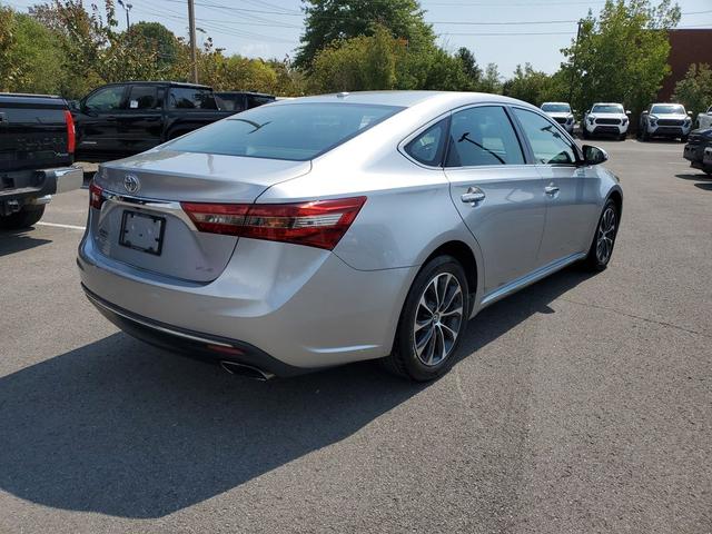 Photo of 2018 Celestial Silver Metallic Toyota Avalon