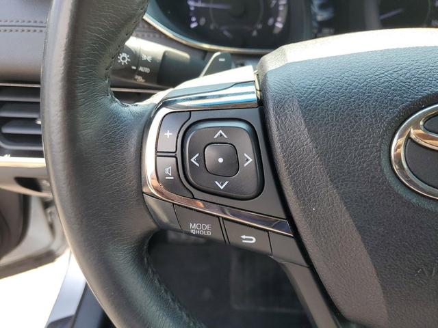 Photo of 2018 Celestial Silver Metallic Toyota Avalon