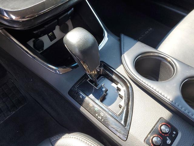 Photo of 2018 Celestial Silver Metallic Toyota Avalon