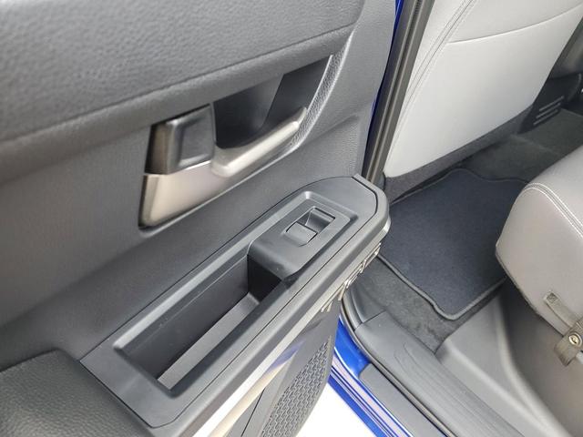 Photo of 2025 Blue Crush Metallic Toyota Tacoma
