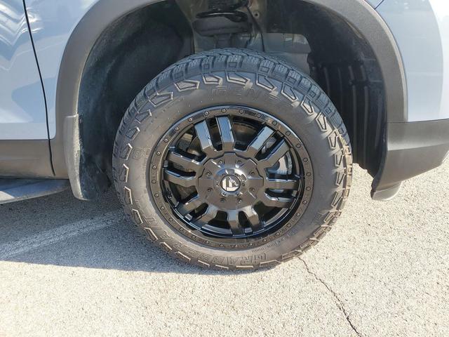 Photo of 2024 Gray Honda Ridgeline