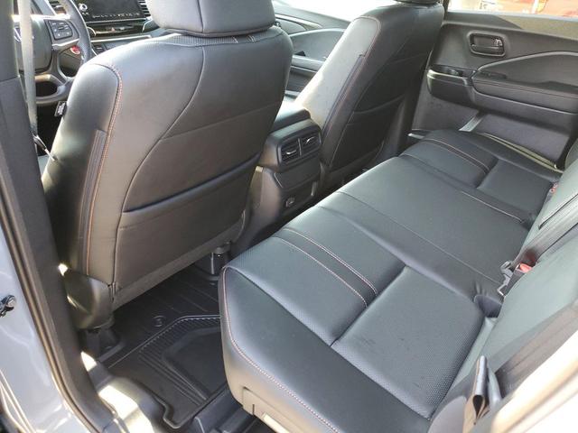 Photo of 2024 Gray Honda Ridgeline