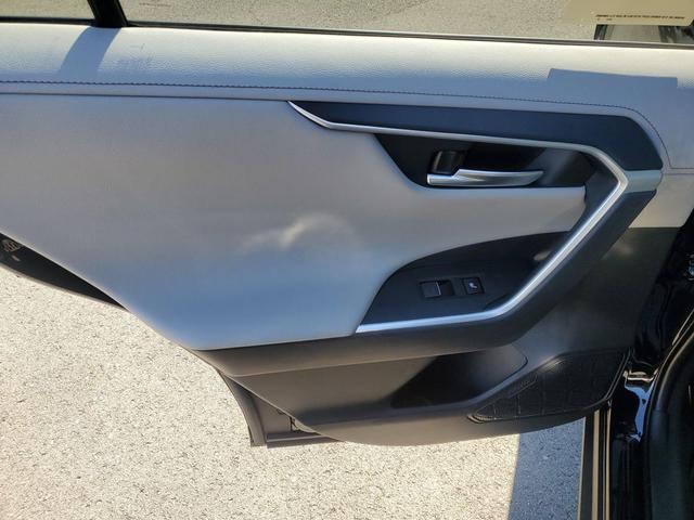Photo of 2025 Midnight Black Metallic Toyota RAV4