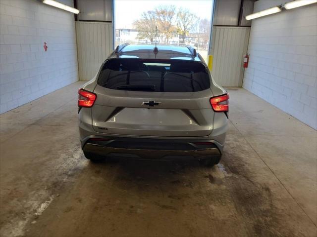 Photo of 2024 Black Chevrolet Trax