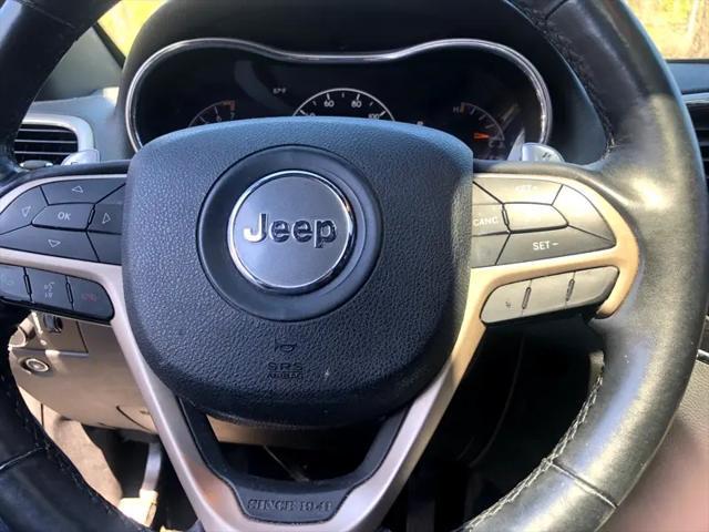 Photo of 2014 Bright White Clearcoat Jeep Grand Cherokee