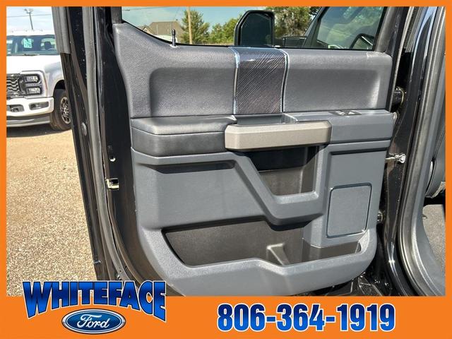 Photo of 2022 Agate Black Metallic Ford F-250