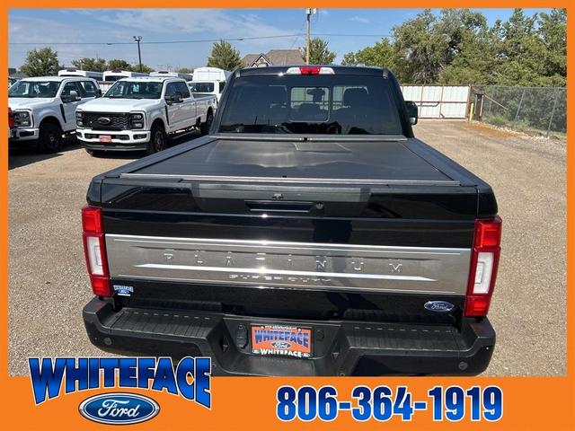 Photo of 2022 Agate Black Metallic Ford F-250
