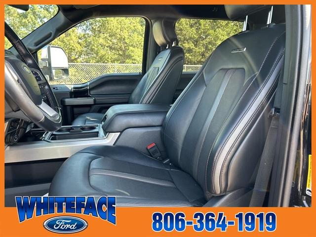 Photo of 2022 Agate Black Metallic Ford F-250