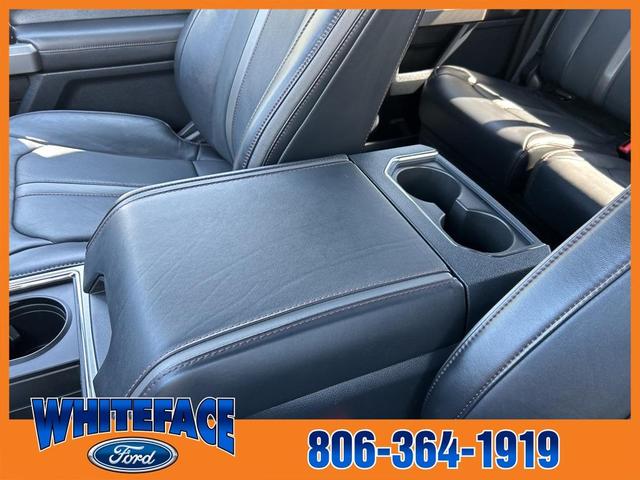 Photo of 2022 Agate Black Metallic Ford F-250