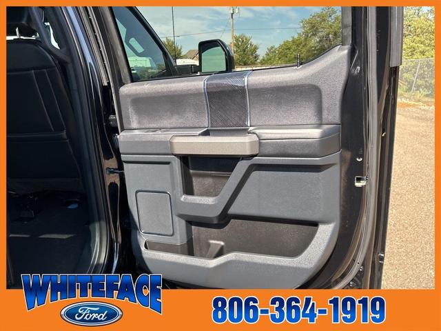 Photo of 2022 Agate Black Metallic Ford F-250